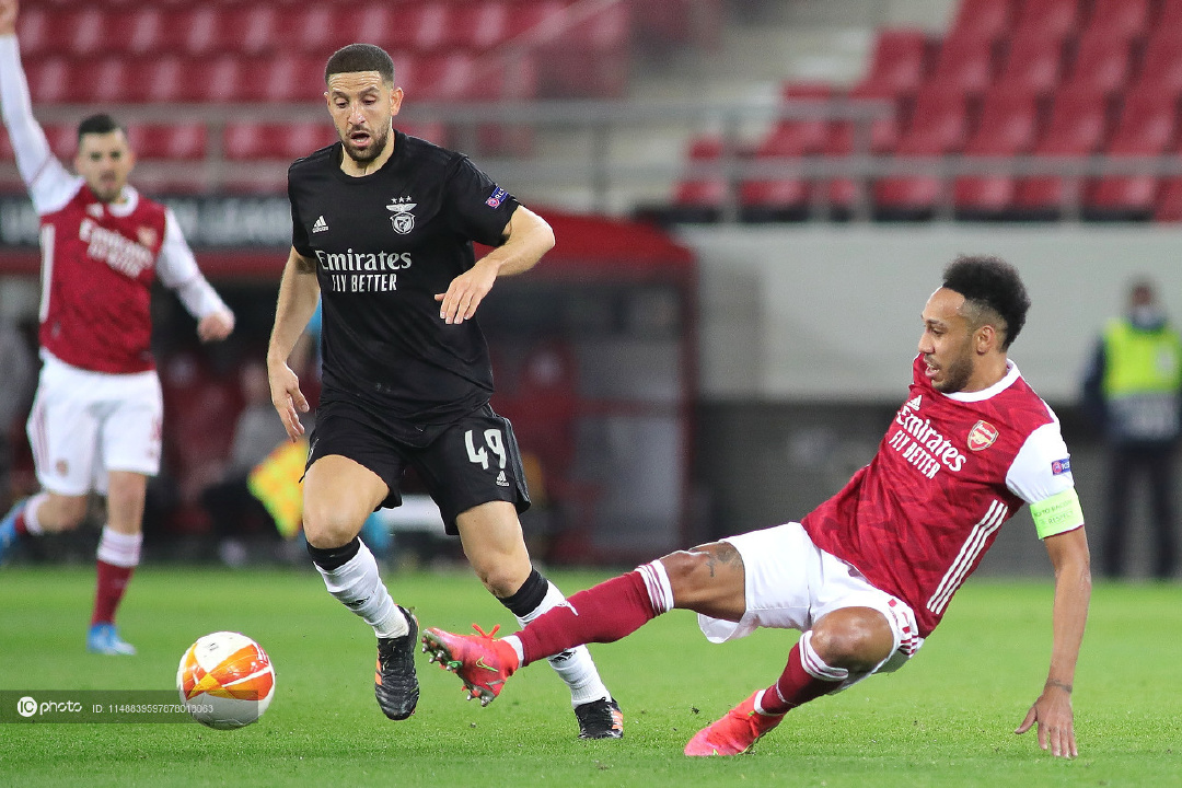  窗口期阿森纳调整名单以备CBA季后赛本菲卡围绕欧联内部沟通，现场解说直呼：集结日比利亚雷亚尔刷新队史纪录