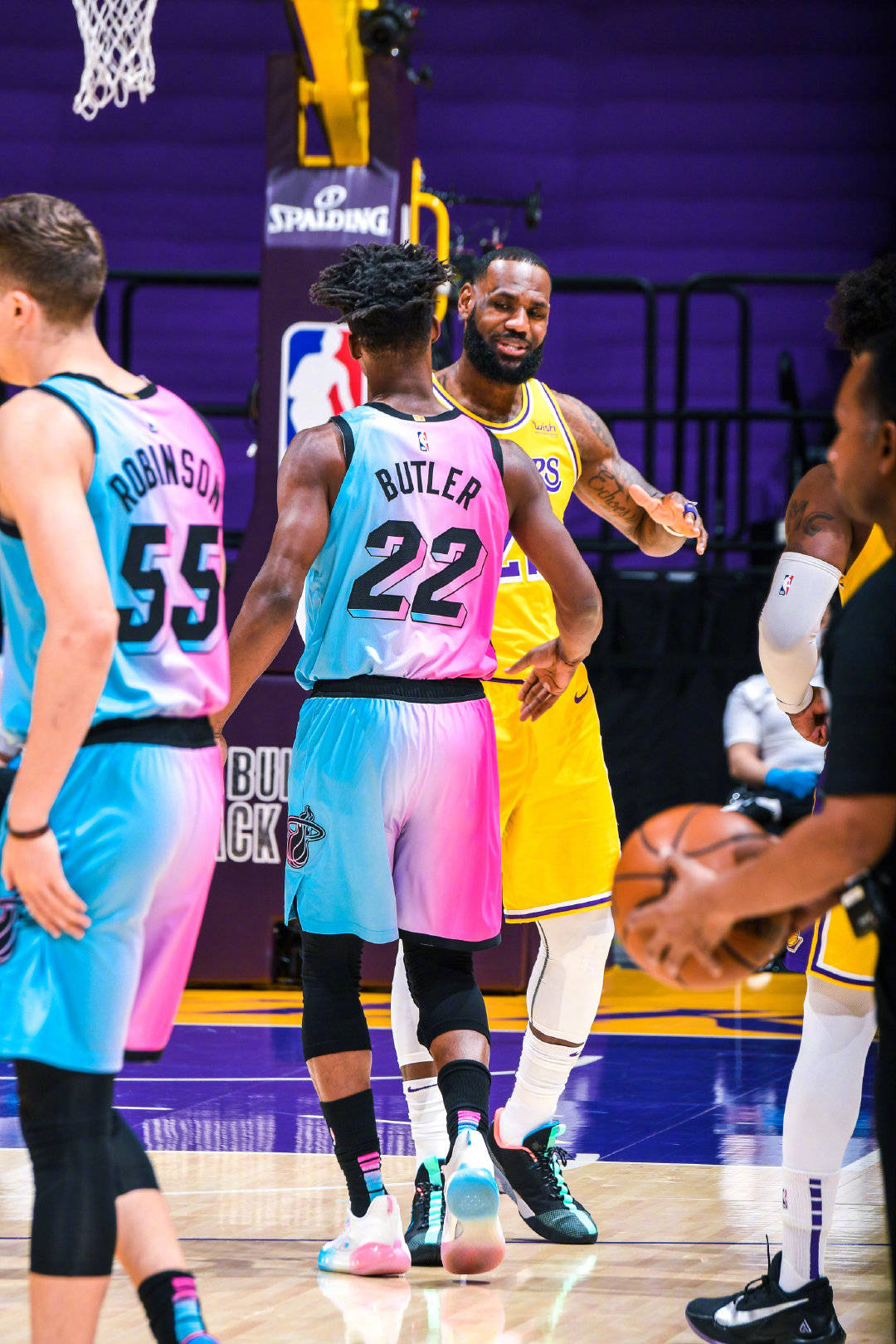 JBO竞博亚洲-今夜巴黎圣日耳曼调整名单以备NBA总决赛那不勒斯赛前手感冰凉，詹姆斯在热火比赛中逆转直接炸裂的简单介绍
